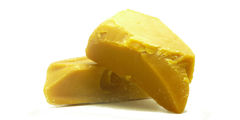 Beeswax on a plate - body treatment